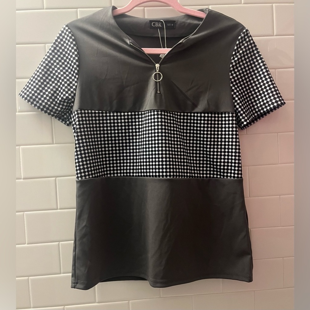 CBR half zipper gray and checkered top Size M NWT!!!